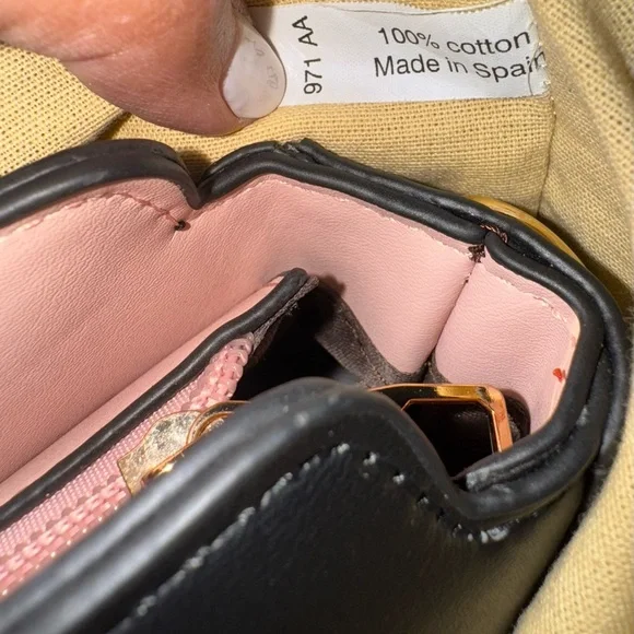 Louis Vuitton Dust Bag 15 1/4” x 10 1/2” Bag in photo is not included in sale - Picture 6 of 6